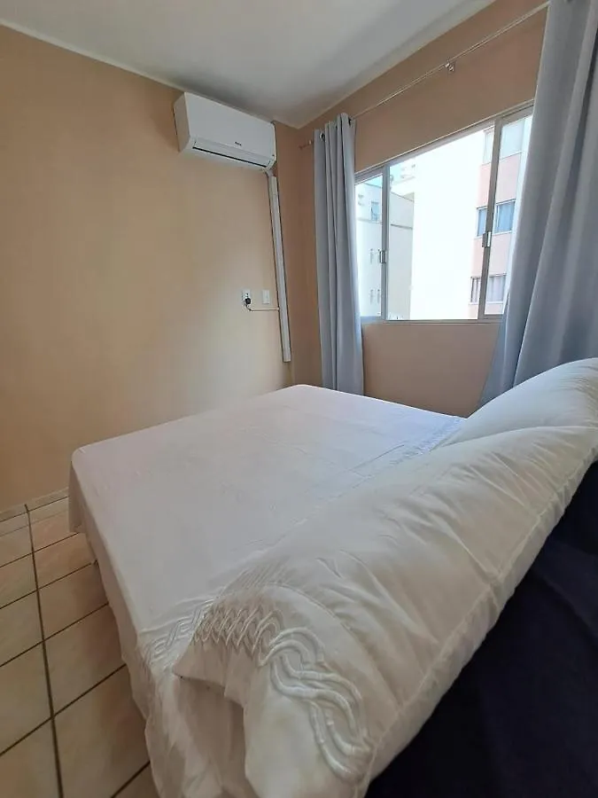 1 Quarto A 200Mts Da Praia Central, Garagem, Wi-Fi 160 Mbps, Pet-Friendly Balneário Camboriú Brasilien